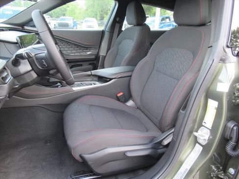 New 2026 Dodge Charger R/T w/ Blacktop Package AWD/4WD image 17