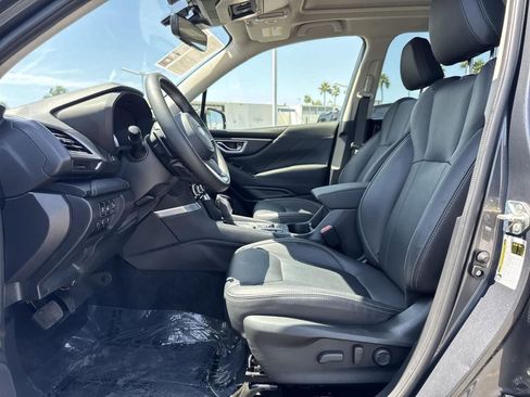 Used 2023 Subaru Forester Touring image 23
