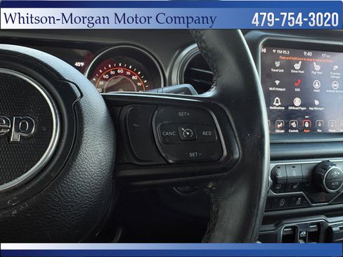 Used 2021 Jeep Gladiator Sport image 20