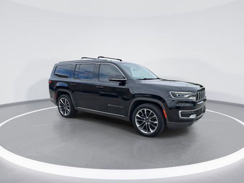 Used 2022 Jeep Wagoneer Series III w/ Premium Group I AWD/4WD image 8