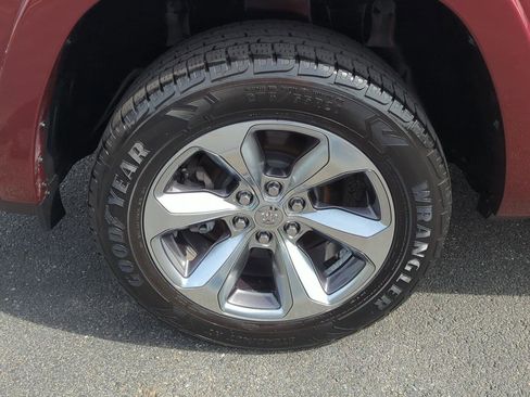 Used 2020 RAM 1500 Limited AWD/4WD image 10