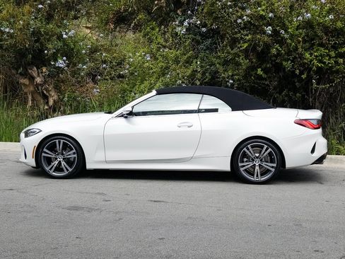 Used 2023 BMW 430i Convertible w/ Premium Package image 29