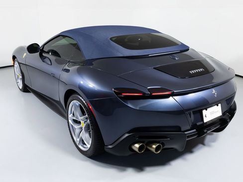 Used 2024 Ferrari Roma Spider image 14