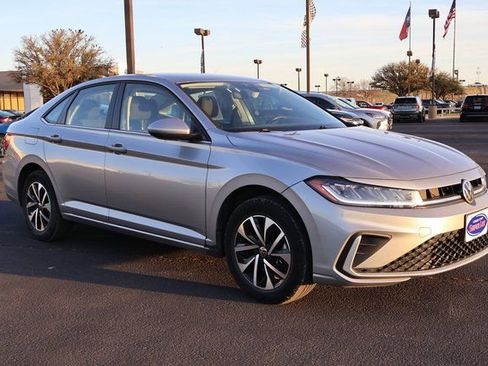 Used 2025 Volkswagen Jetta S FWD image 8