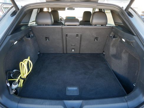 Used 2021 Volkswagen ID.4 Pro S image 18