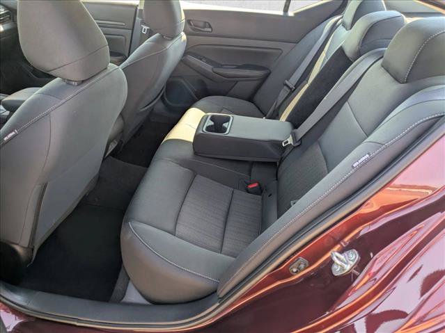 Used 2025 Nissan Altima 2.5 SV AWD/4WD image 16