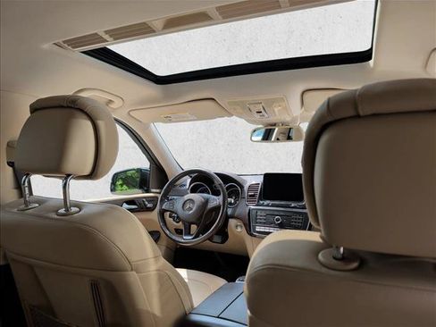 Certified 2017 Mercedes-Benz GLS 550 4MATIC image 19