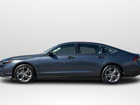 Certified 2023 Honda Accord EX image 9