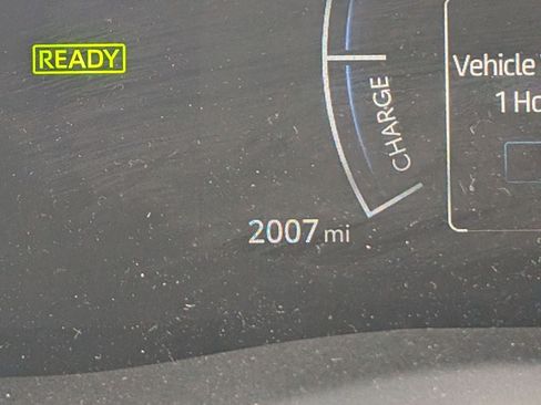 Used 2026 Toyota Camry SE FWD image 3