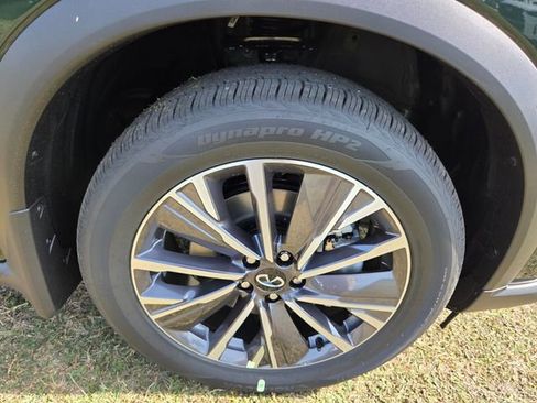 New 2027 INFINITI QX60 Luxe w/ Family Package FWD image 10
