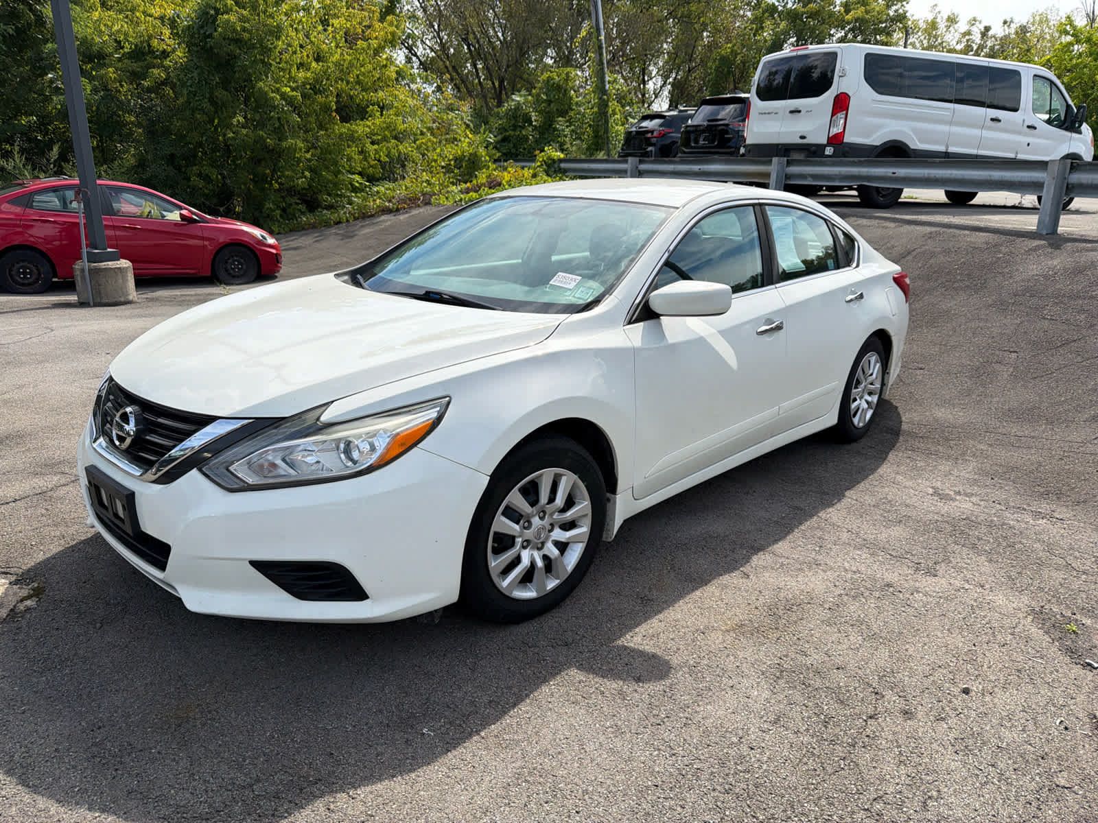 Used 2016 Nissan Altima 2.5 S w/ Power Driver Seat Package FWD image 8