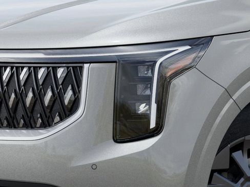 New 2026 Kia Carnival EX FWD image 10
