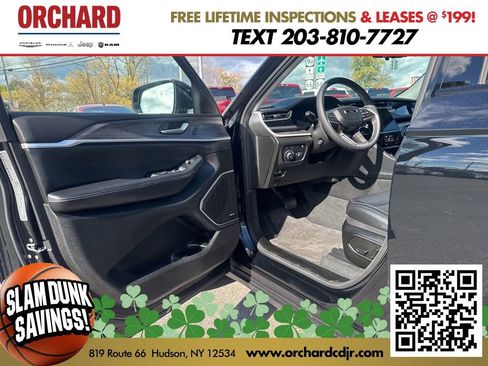 Used 2023 Jeep Grand Cherokee 4WD 4xe w/ Luxury Tech Group II image 20