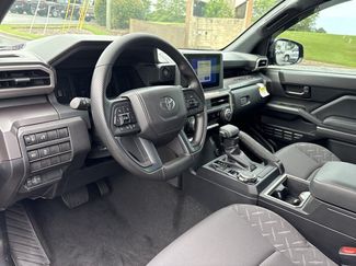 New 2026 Toyota Tacoma SR5 AWD/4WD video 3