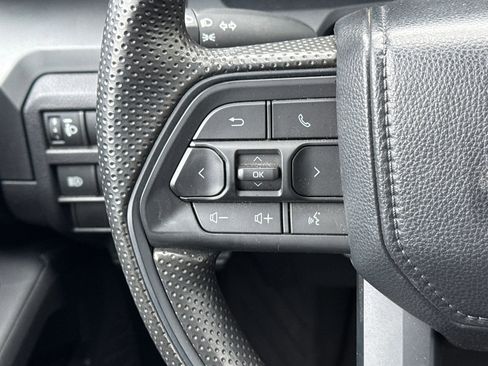 Used 2024 Toyota Tacoma SR image 28