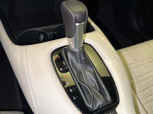 Certified 2024 Honda HR-V LX image 26