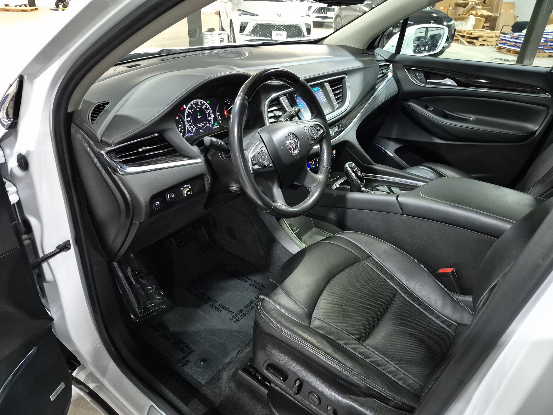 Used 2020 Buick Enclave Avenir w/ Avenir Technology Package AWD/4WD image 11