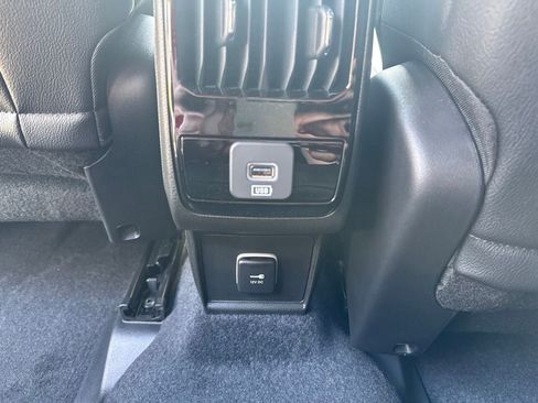 New 2026 Jeep Compass Limited AWD/4WD image 19