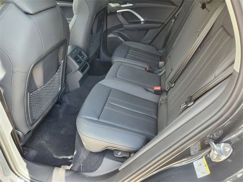 New 2025 Audi Q5 Premium Plus image 27