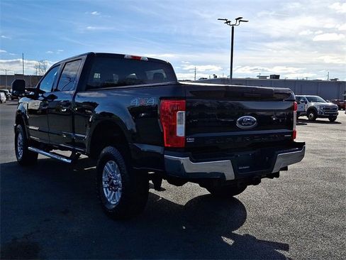 Used 2018 Ford F250 XLT image 8