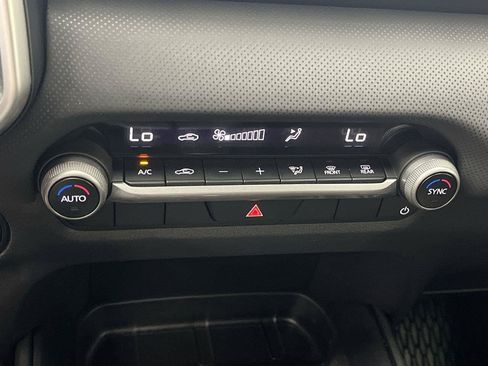 Certified 2024 MAZDA CX-50 AWD 2.5 S w/ Weather Package image 19