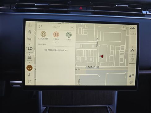 New 2025 Land Rover Range Rover Long Wheelbase SE image 23