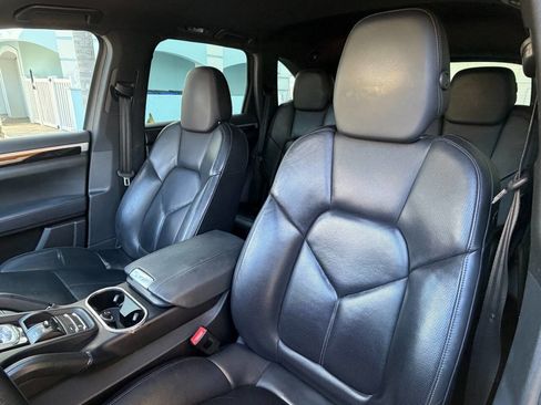 Used 2015 Porsche Cayenne Diesel image 67