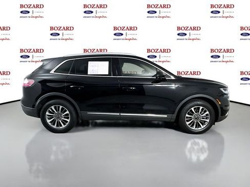 Certified 2023 Lincoln Nautilus FWD w/ Premium Package image 9