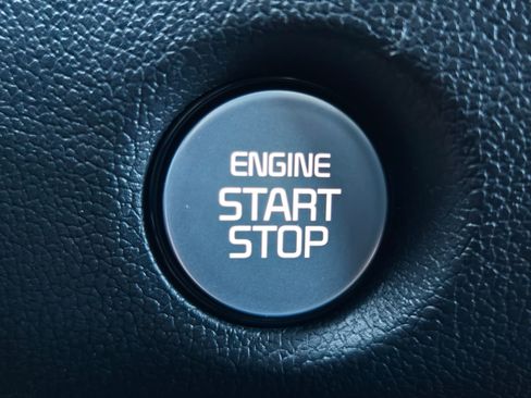 New 2026 Kia Sorento S w/ S Panoramic Sunroof Package image 17