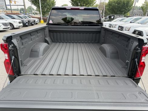 Used 2024 Chevrolet Silverado 2500 Custom w/ Custom Value Package AWD/4WD image 46
