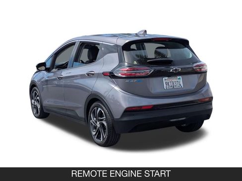 Used 2023 Chevrolet Bolt LT w/ Infotainment Package FWD image 7