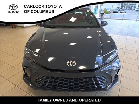 Used 2025 Toyota Camry XSE FWD image 5