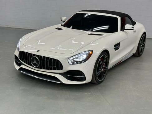 Used 2018 Mercedes-Benz AMG GT C image 4