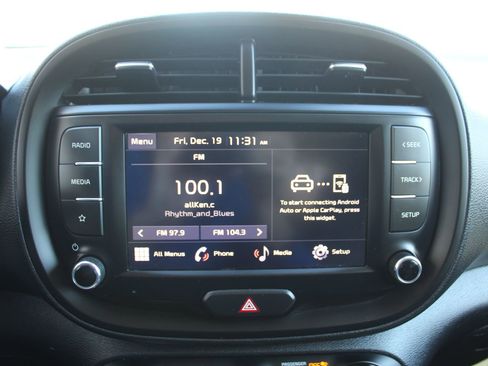 Certified 2022 Kia Soul LX w/ Technology Package image 36
