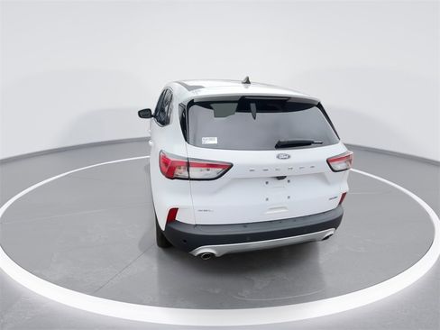 Used 2022 Ford Escape SEL image 7