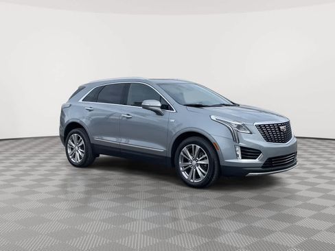 Certified 2024 Cadillac XT5 Premium Luxury AWD/4WD image 2