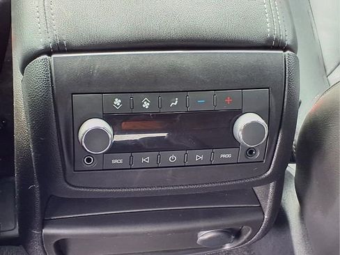 Certified 2017 GMC Acadia Limited SLT image 21