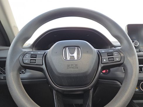 Used 2024 Honda Accord EX image 24