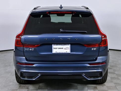 Used 2026 Volvo XC60 B5 Plus w/ Climate Package AWD/4WD image 31