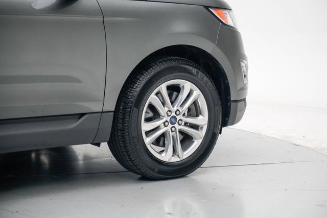 Used 2017 Ford Edge SEL w/ Equipment Group 201A AWD/4WD image 7