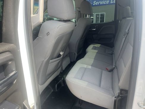 Used 2015 Chevrolet Silverado 2500 W/T AWD/4WD image 23