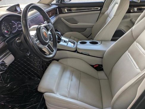 Used 2018 Porsche Panamera Turbo S Executive AWD/4WD image 17
