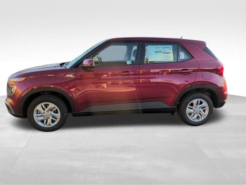 New 2026 Hyundai Venue SE image 5