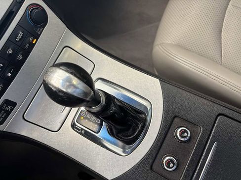 Used 2009 INFINITI G37 Journey w/ Premium Pkg image 17