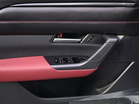 Used 2026 MAZDA CX-50 AWD 2.5 Hybrid w/ Premium Pkg image 22