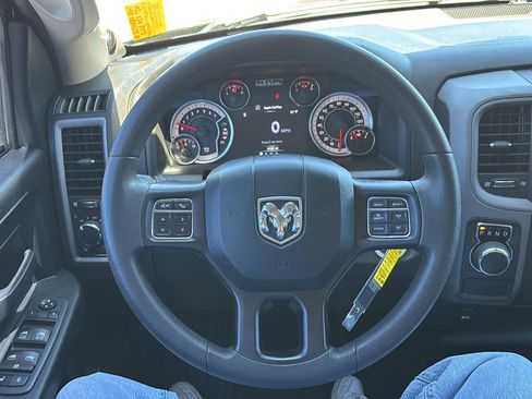 Used 2022 RAM 1500 Tradesman w/ Electronics Group RWD image 11