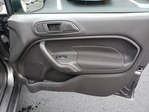 Used 2019 Ford Fiesta SE FWD image 18