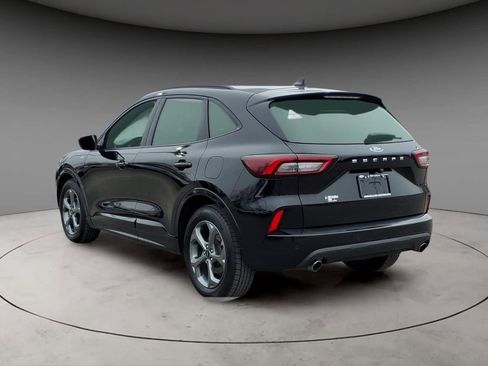 Used 2023 Ford Escape ST-Line w/ Tech Pack #1 image 5