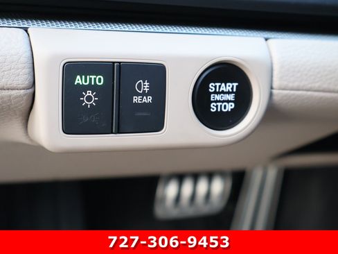 Used 2026 Porsche Panamera 4 AWD/4WD image 19