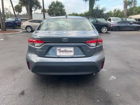 Used 2024 Toyota Corolla LE FWD image 4